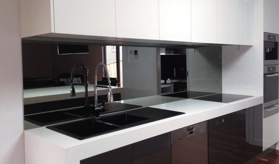 mirrored splashbacks